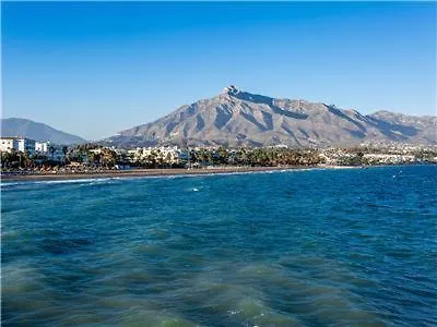 By Riva - Elegant, 2 Bedroom In Dama De Noche Puerto Banus Apartment *