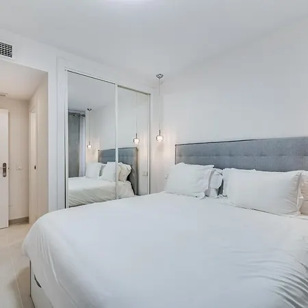 By Riva - Elegant, 2 Bedroom In Dama De Noche Puerto Banus Apartment Marbella