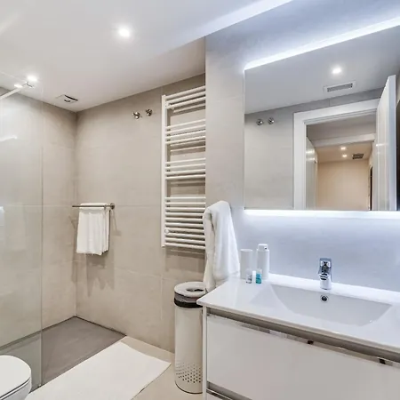 By Riva - Elegant, 2 Bedroom In Dama De Noche Puerto Banus * マルベーリャ