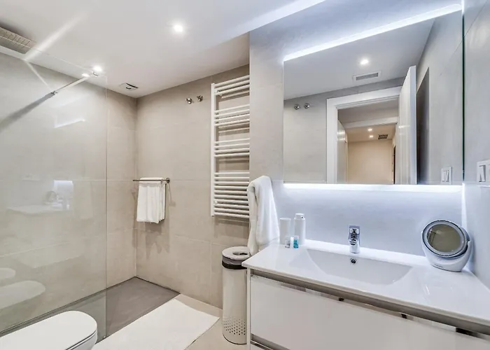 By Riva - Elegant, 2 Bedroom In Dama De Noche Puerto Banus * Marbella
