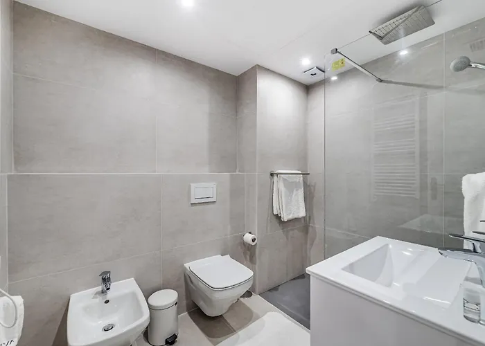 Апартаменти By Riva - Elegant, 2 Bedroom In Dama De Noche Puerto Banus *