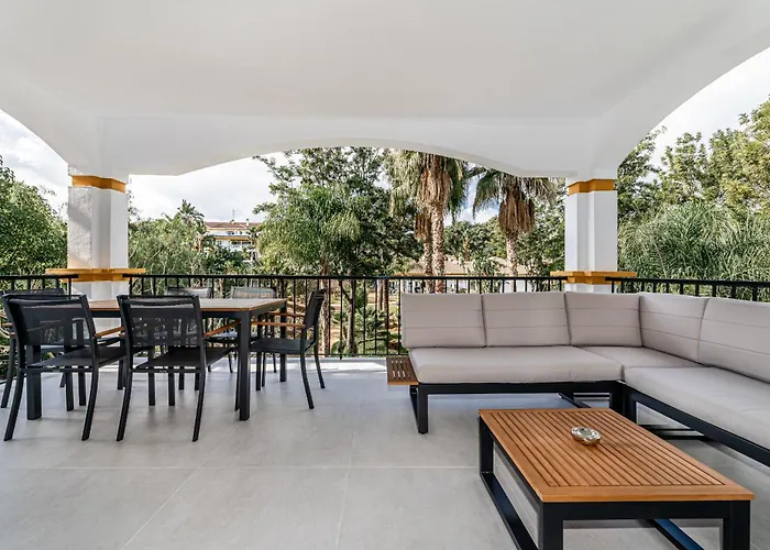 Апартаменти By Riva - Elegant, 2 Bedroom In Dama De Noche Puerto Banus *
