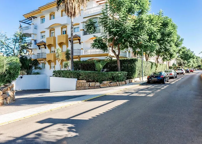 By Riva - Elegant, 2 Bedroom In Dama De Noche Puerto Banus Апартаменти *