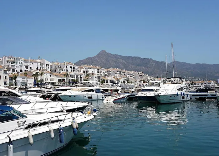 Апартаменти By Riva - Elegant, 2 Bedroom In Dama De Noche Puerto Banus *